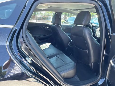 Used 2020 Chevrolet Malibu Premier FWD image 14