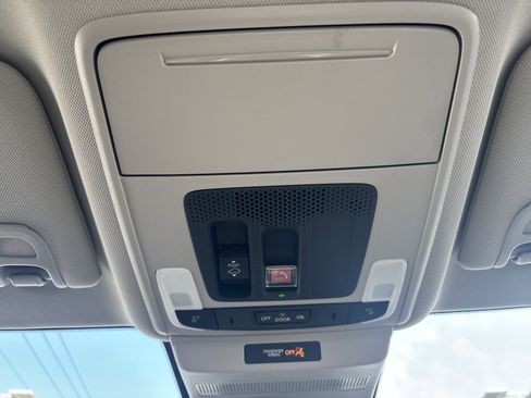 Used 2024 Honda Accord EX image 26