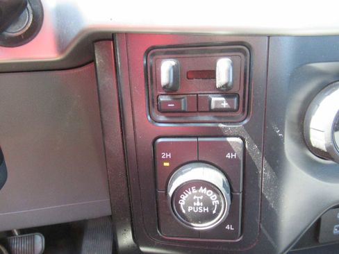 Used 2022 Ford F150 XL w/ Trailer Tow Package image 27