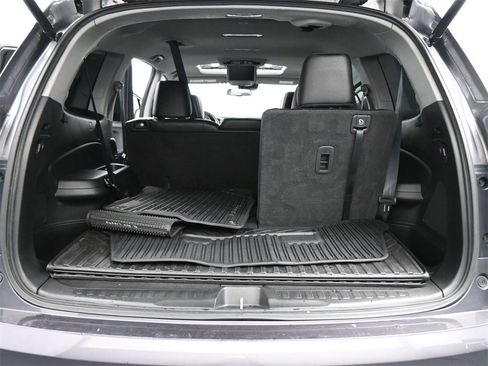 Used 2018 Honda Pilot Touring image 22