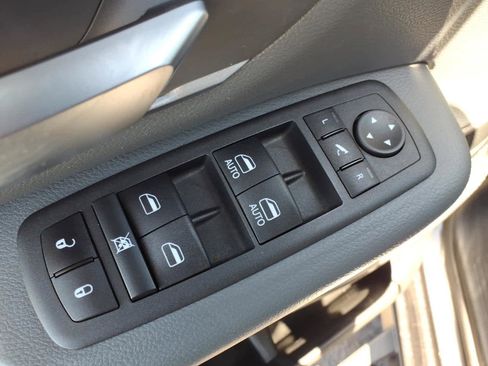Used 2022 RAM 1500 Big Horn RWD image 25