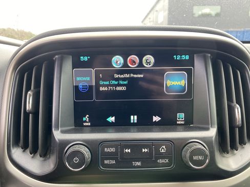 Used 2015 Chevrolet Colorado Z71 image 36