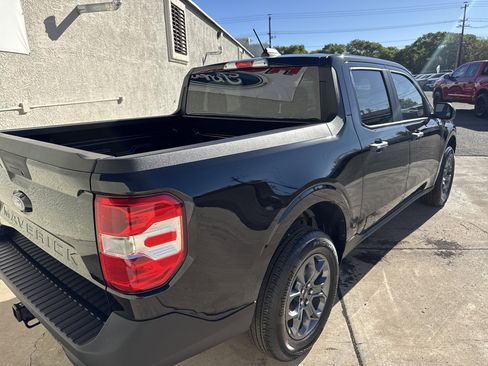New 2025 Ford Maverick XLT image 7