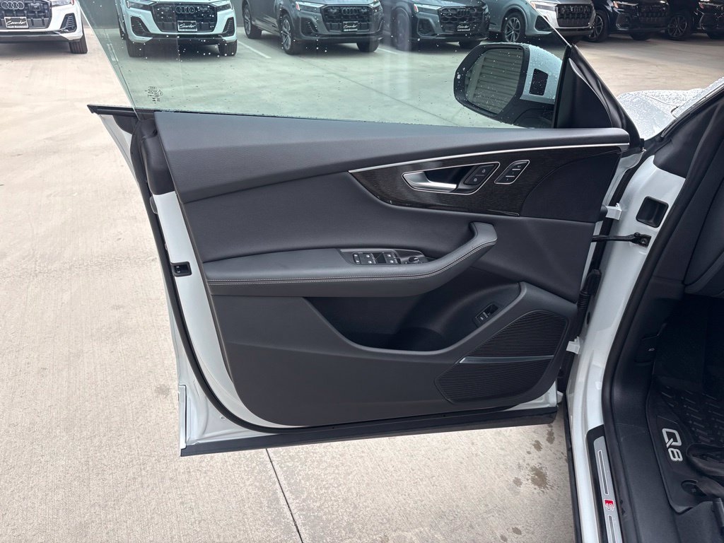 Certified 2026 Audi Q8 Premium Plus AWD/4WD image 10