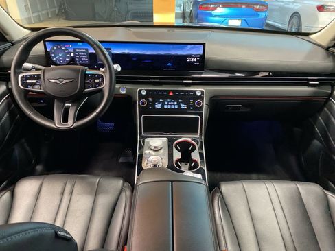 Used 2025 Genesis GV80 2.5T Standard image 14