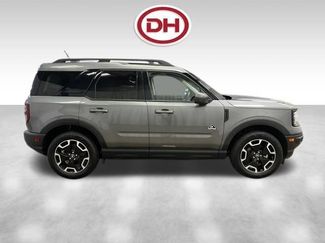 Used 2023 Ford Bronco Sport Outer Banks w/ Tech Package AWD/4WD video 2