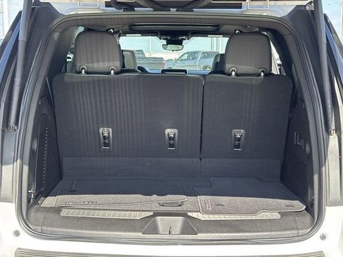 Used 2023 Chevrolet Tahoe High Country image 30