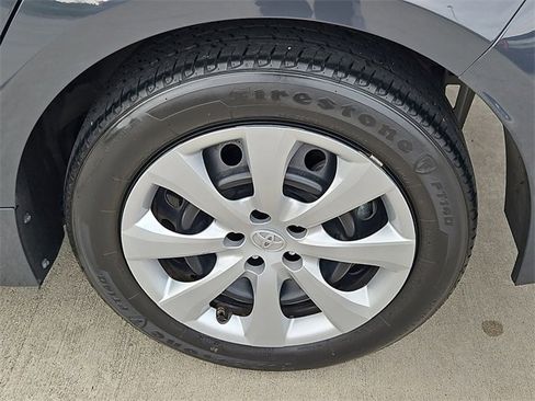 Used 2023 Toyota Corolla LE image 13