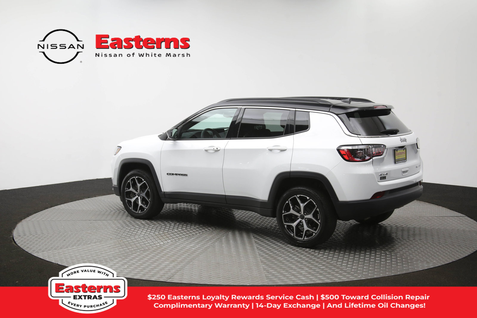 Used 2025 Jeep Compass Limited AWD/4WD image 61