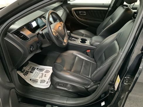 Used 2018 Ford Taurus SEL w/ Equipment Group 201A AWD/4WD image 14