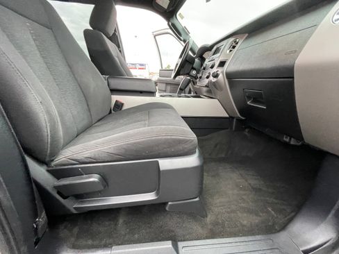 Used 2017 Ford Expedition EL XLT image 23