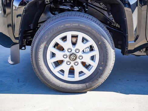 New 2026 Toyota Tacoma SR5 image 7