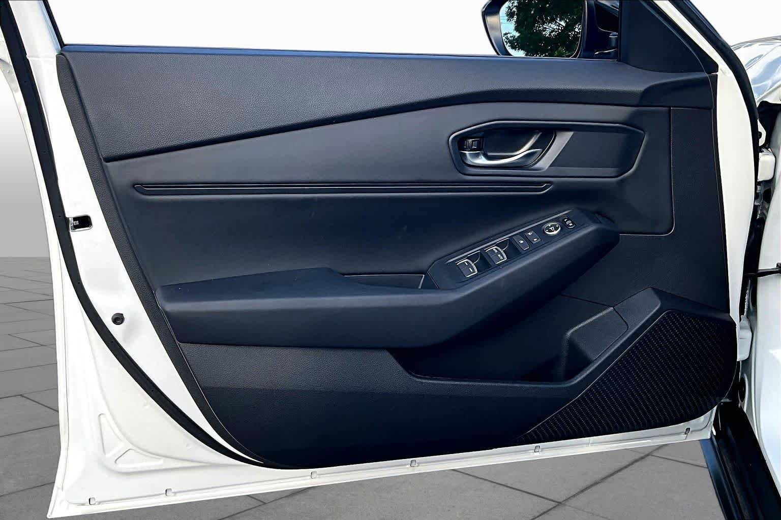 Certified 2025 Honda Accord SE image 22