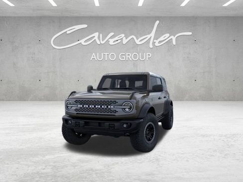 New 2025 Ford Bronco Badlands w/ Sasquatch Package image 2