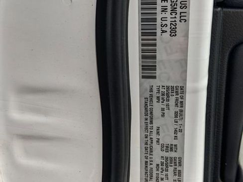 Certified 2022 Jeep Grand Cherokee Laredo X image 30