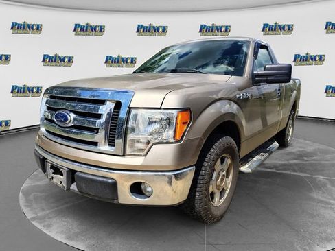 Used 2011 Ford F150 XLT w/ Trailer Tow Pkg RWD image 6