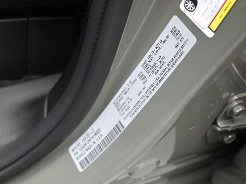 New 2026 RAM 1500 Laramie w/ Night Edition image 33