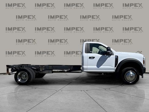 Used 2025 Ford F450 XL image 6
