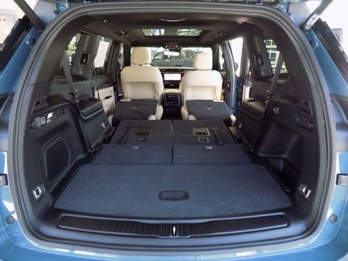 New 2026 Jeep Grand Cherokee L Limited RWD image 34