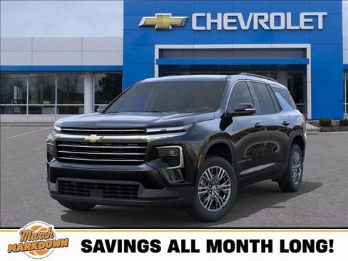 New 2026 Chevrolet Traverse LT w/ LPO, Floor Liner Package image 6