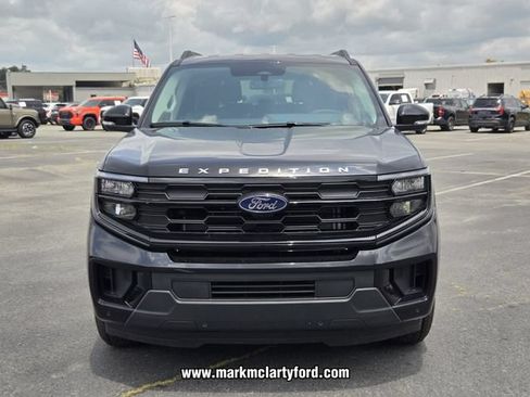 New 2026 Ford Expedition Active RWD image 6