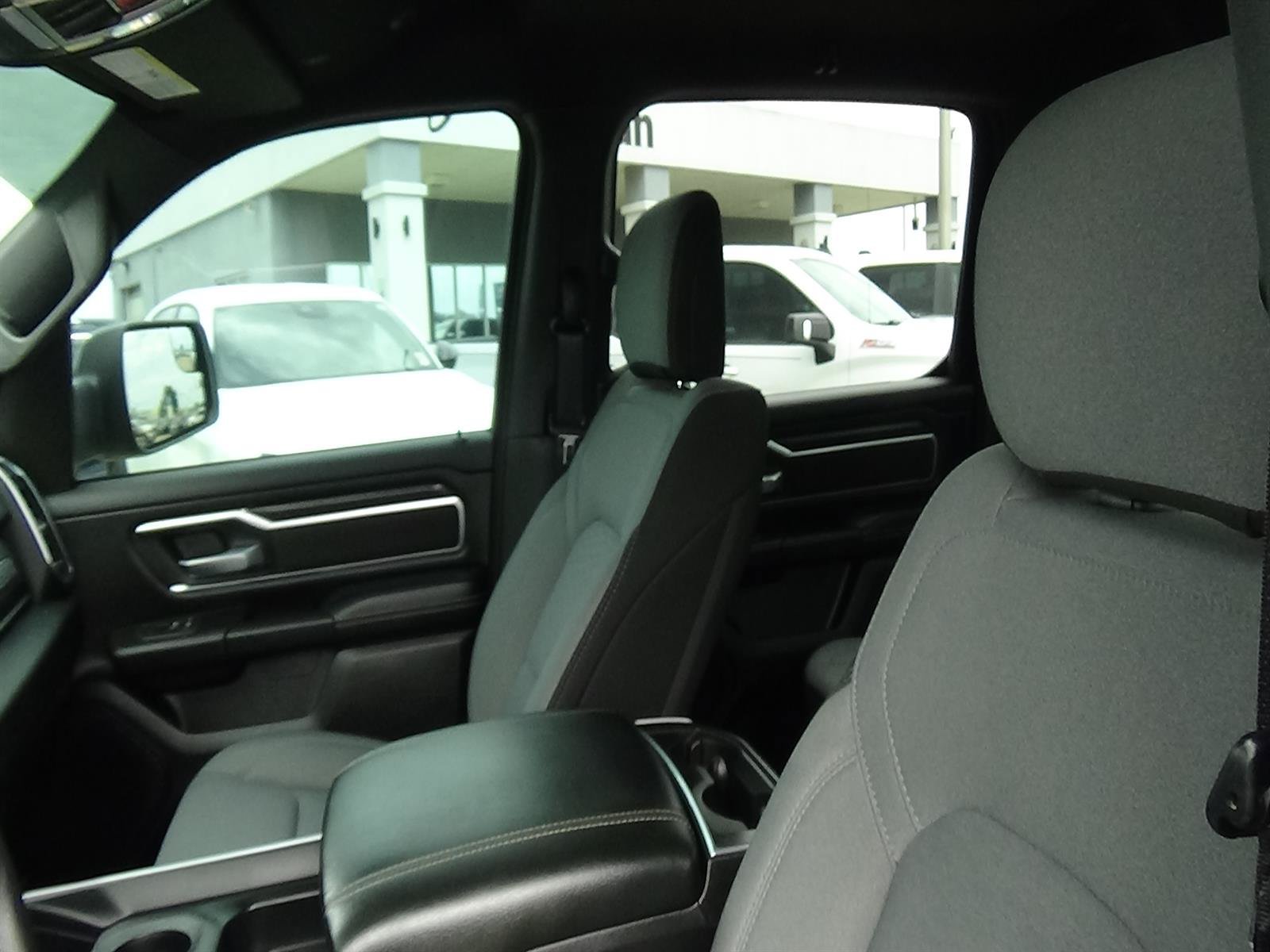 Used 2025 RAM 1500 Big Horn AWD/4WD image 22