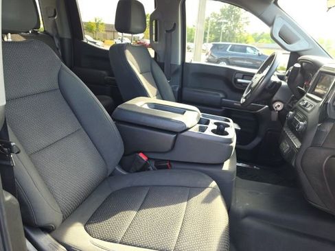 Used 2021 Chevrolet Silverado 1500 Custom Trail Boss w/ Safety Confidence Package image 12