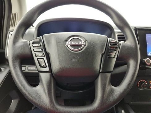 Used 2024 Nissan Frontier SV image 57