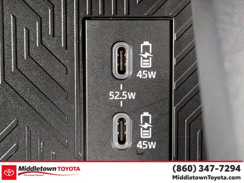 Certified 2025 Toyota Tacoma SR5 image 26