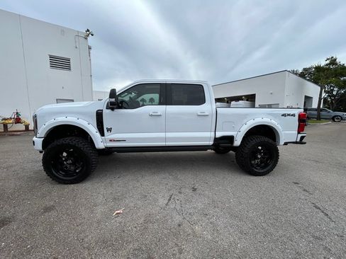 New 2026 Ford F250 Lariat w/ Black Appearance Package AWD/4WD image 7