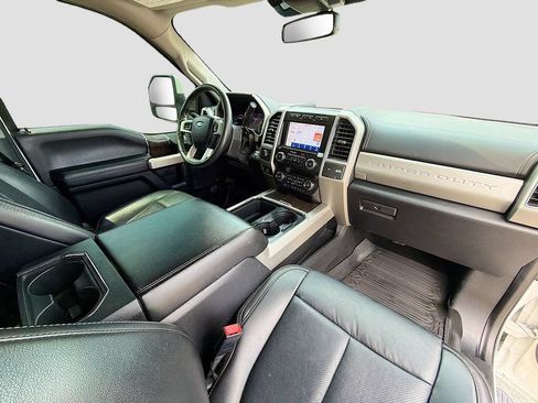 Used 2021 Ford F250 Lariat w/ Tremor Off-Road Package AWD/4WD image 34