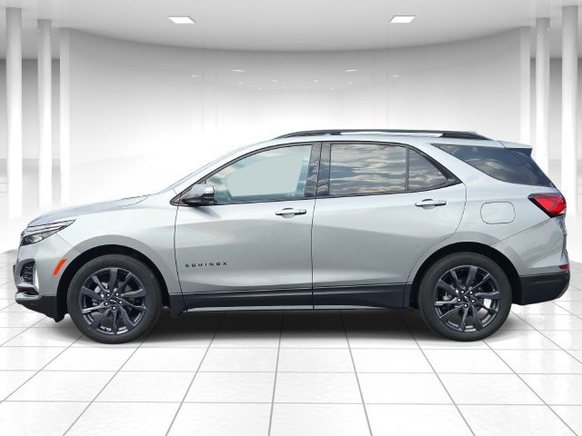 Used 2024 Chevrolet Equinox RS w/ RS Leather Package FWD image 2