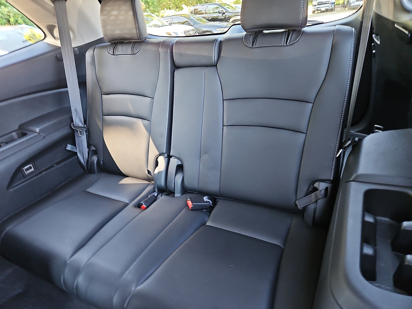 Used 2020 Honda Pilot Touring image 13