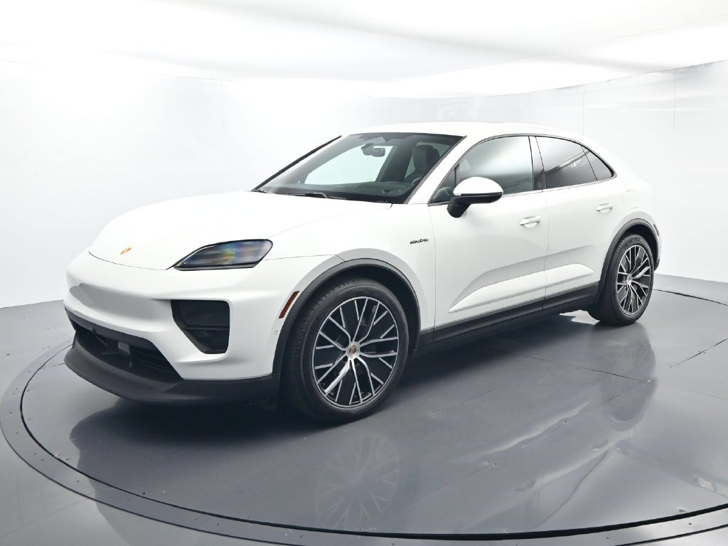 Certified 2024 Porsche Macan 4 Electric AWD/4WD image 1