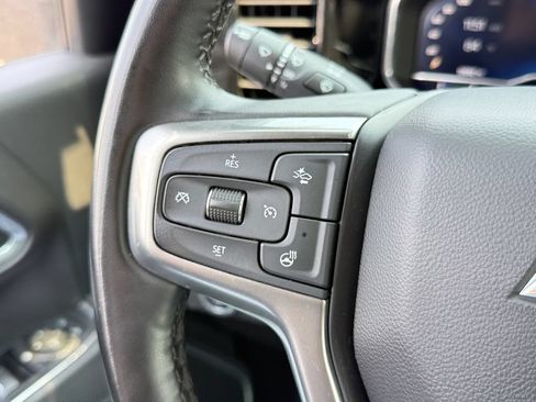 Used 2025 Chevrolet Silverado 2500 LT w/ Convenience Package AWD/4WD image 16