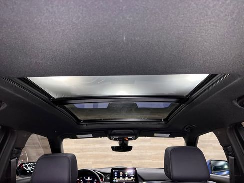 Used 2025 Chevrolet Blazer RS w/ Driver Confidence II Package image 16