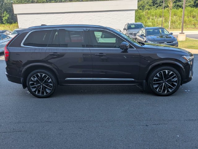 Used 2025 Volvo XC90 B6 Ultra w/ Protection Package AWD/4WD image 3