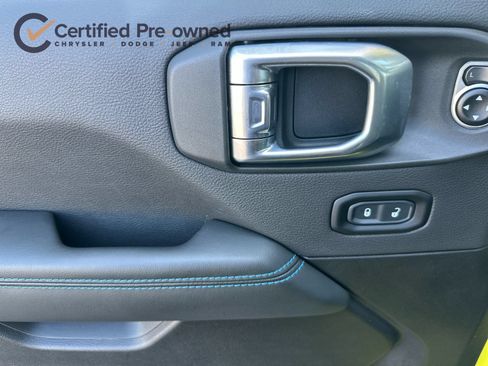 Used 2024 Jeep Wrangler Unlimited Rubicon 4xe AWD/4WD image 12