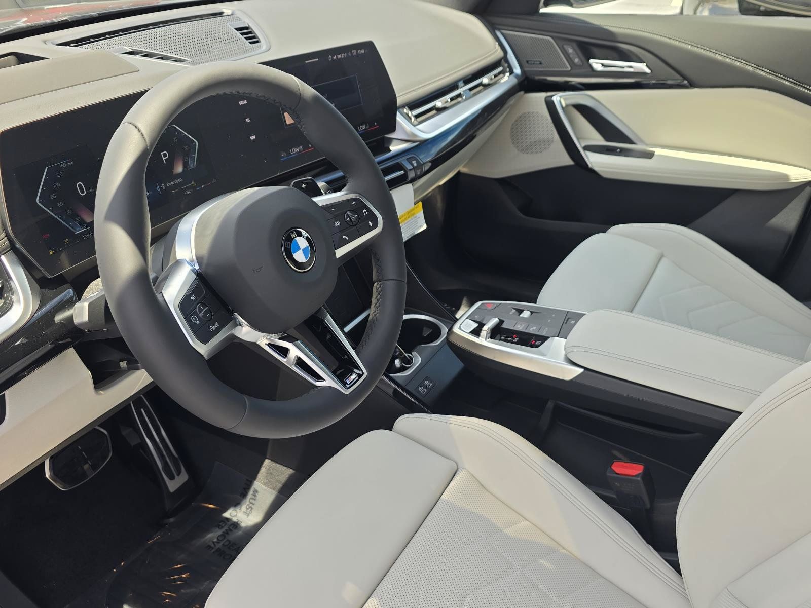 New 2026 BMW X1 xDrive28i w/ Technology Package AWD/4WD image 9