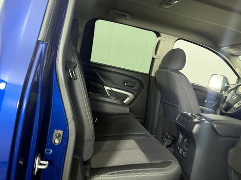 Used 2024 Nissan Titan SV w/ SV Convenience Package AWD/4WD image 29