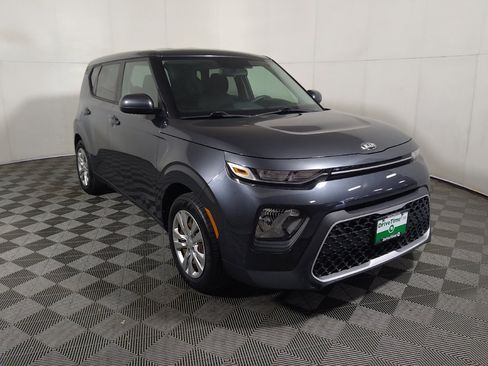 Used 2020 Kia Soul LX FWD image 13