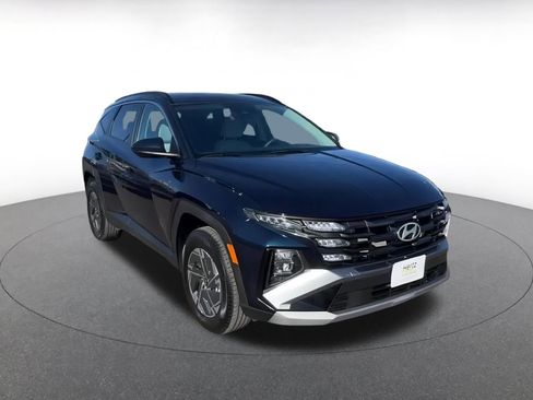 Used 2025 Hyundai Tucson Blue image 3