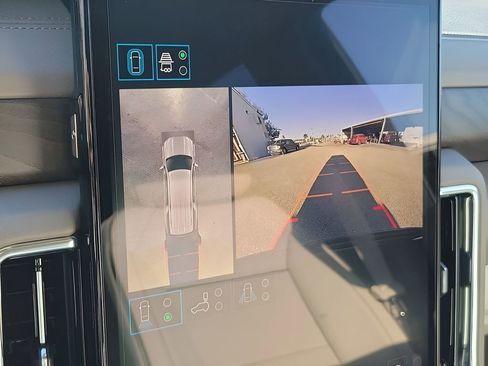 New 2026 GMC Yukon XL Denali w/ LPO, Floor Liner Package image 31