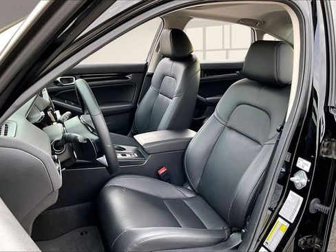 Used 2024 Honda Civic Touring image 20