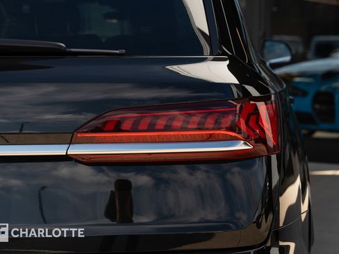 Used 2023 Audi SQ7 Premium Plus w/ Towing Package image 16