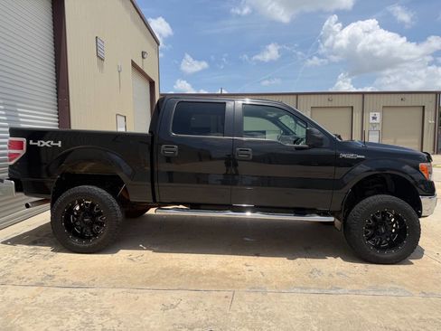 Used 2014 Ford F150 XLT w/ Trailer Tow Package AWD/4WD image 5