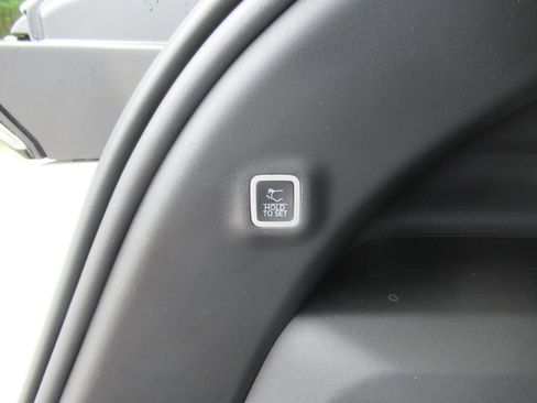 Used 2025 Jeep Wagoneer S Limited image 34