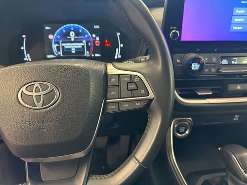 Certified 2024 Toyota Grand Highlander AWD image 21