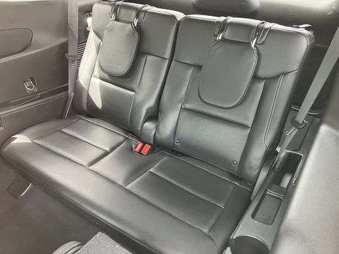 Used 2020 Ford Explorer ST w/ Premium Technology Package AWD/4WD image 15