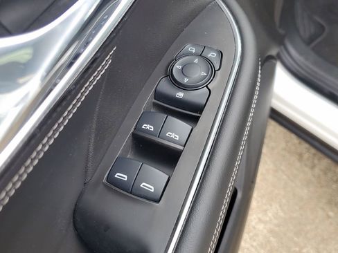Used 2022 Buick Envision Preferred FWD image 17